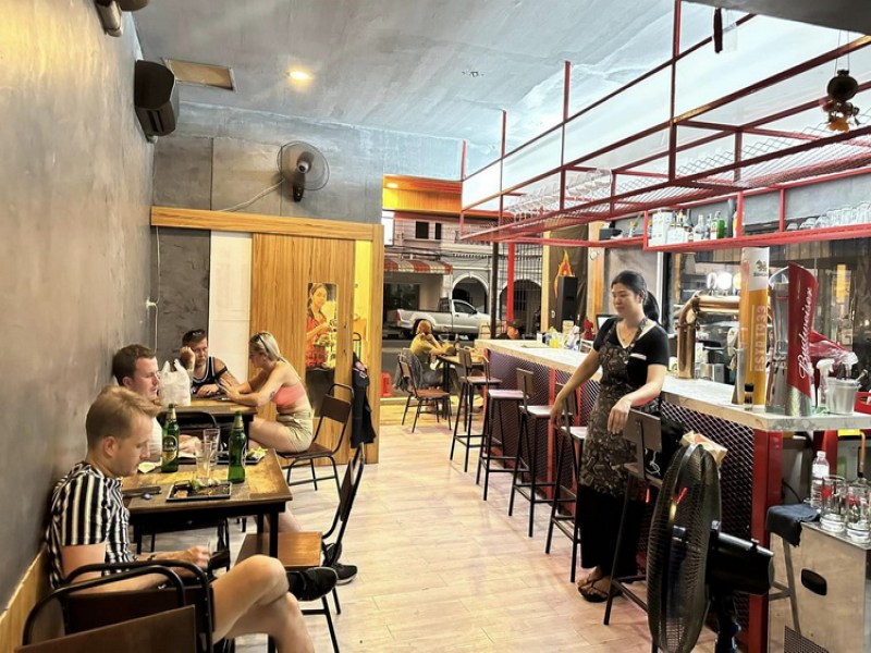 Drunken Burger & BBQ - Image 2