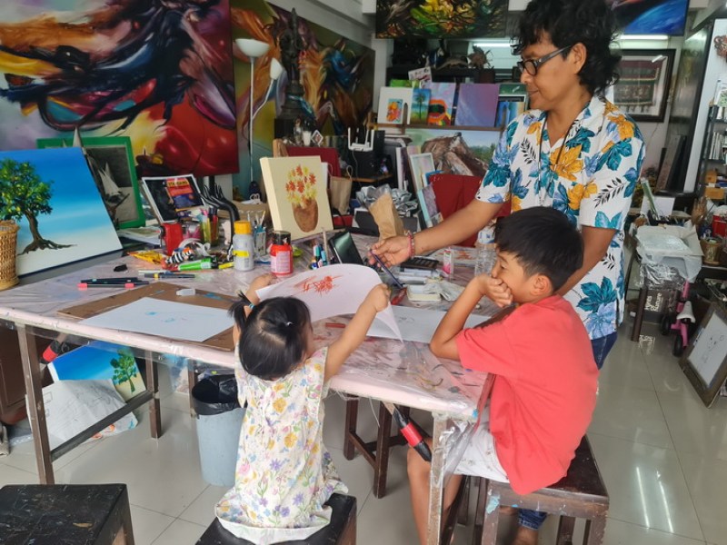 Bless Art Gallery - Image 2