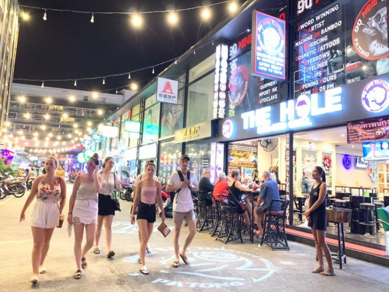 The Hole Bar at Otop Market - Image 2