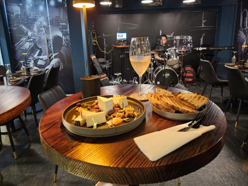 Mustache Bar & Restaurant - Image 2