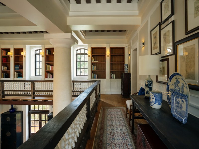 House of Tin Baron Restaurant - Image 3