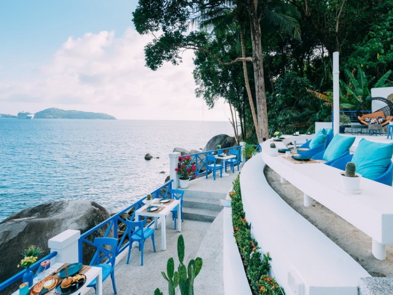 The Reef Restaurant and Cafe - Image 5