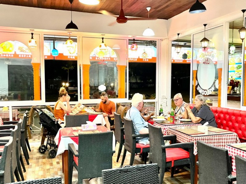 Shahi Kitchen Indian Restaurant - Image 2