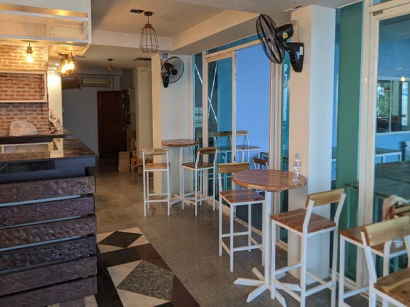 Vibes at Rawai Beach - Image 5