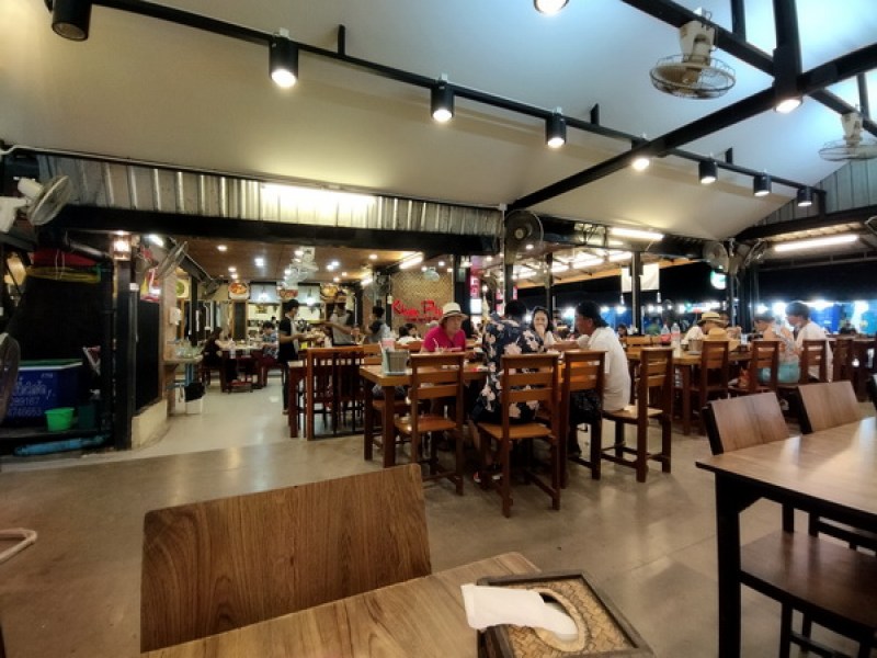 Khun Pha Seafood @ Phuket