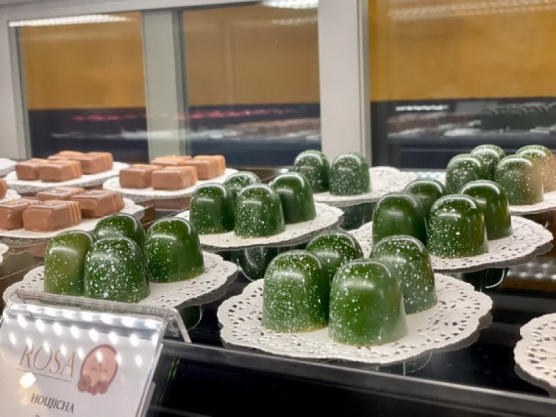 ROSA Sweets & Chocolate Phuket - Image 4