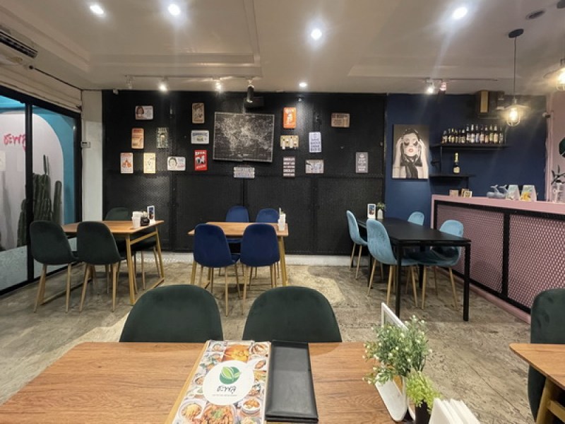 Cha-phu Restaurant - Image 3