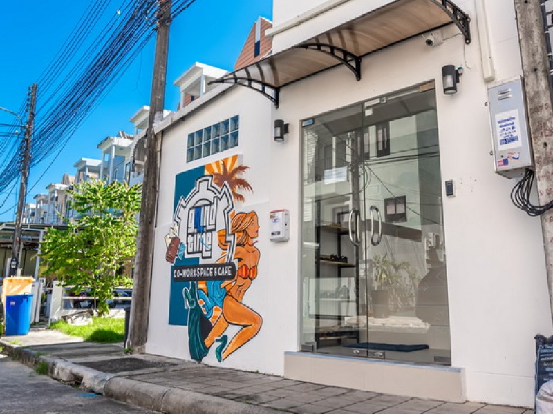 GrindTime Co-Workspace & Cafe