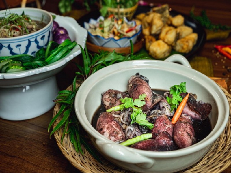 Bucha Gallery & Restaurant - Image 4