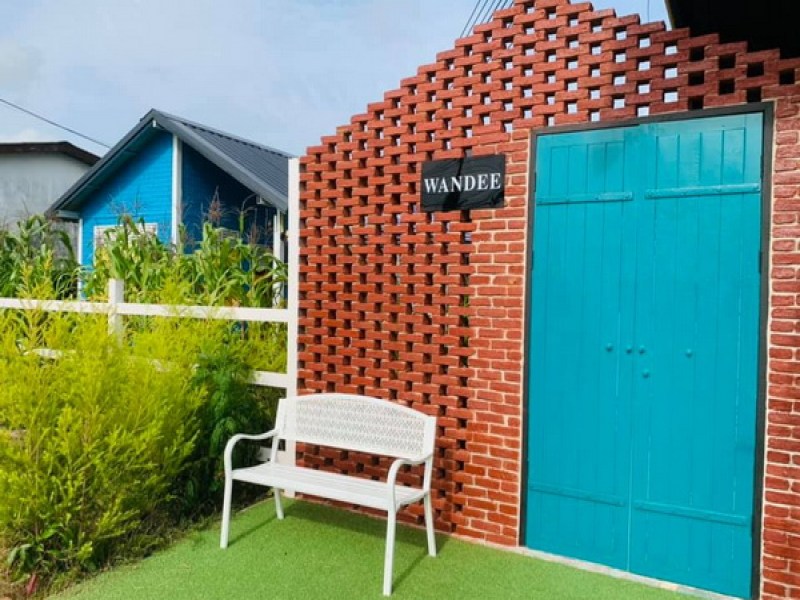 Wandee Steak Salad T Bar