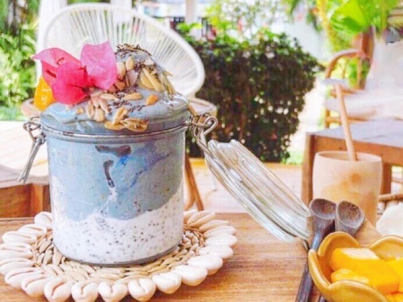 Beach Coconuts Bowls Phuket - Image 5