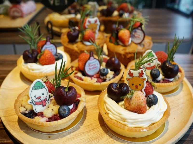 Chino@Cafe' Gallery - Image 2