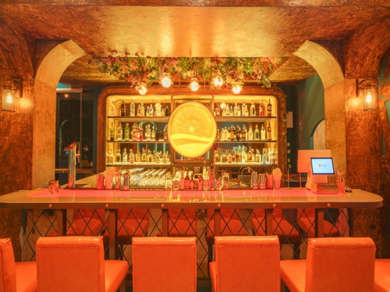Summerset Bar & Lounge Phuket - Image 4