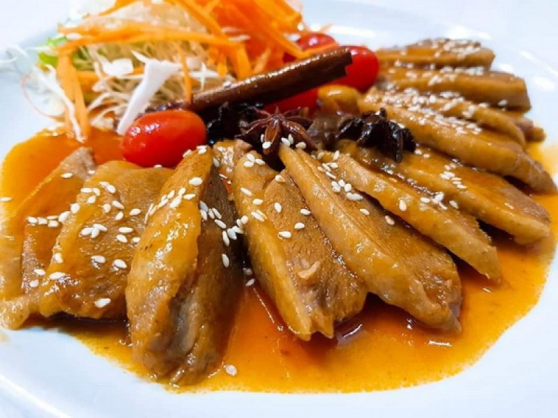 MaMa Jin Restaurant Karon Beach - Image 5