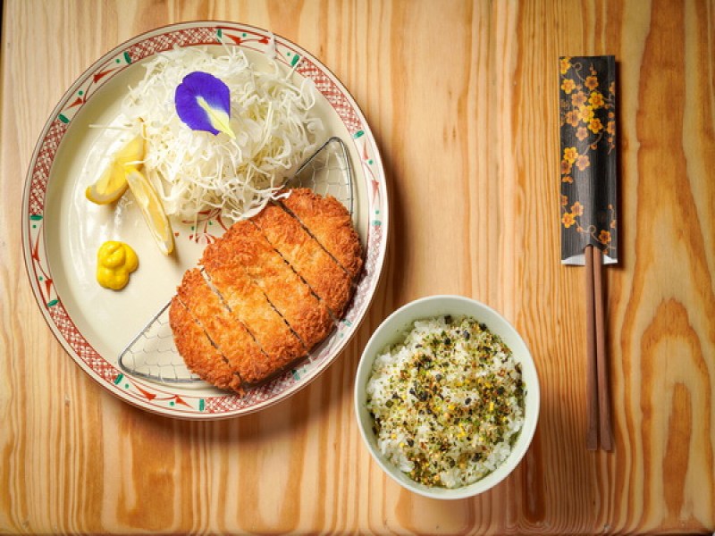 Hana Cafe+Bar - Image 4