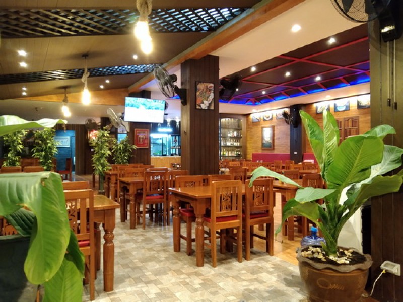 Food Market Kata Restaurant