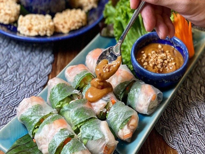 Tu Kab Khao Restaurant Porto de Phuket - Image 3