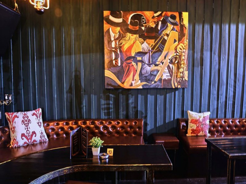 Hush Hush Bar Phuket - Image 4