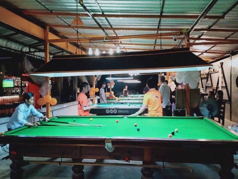 Orange Pool Center Bar - Image 2