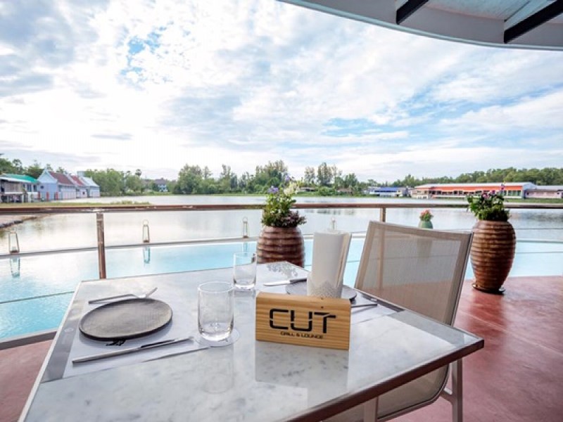Cut Grill and Lounge Phuket - Image 4