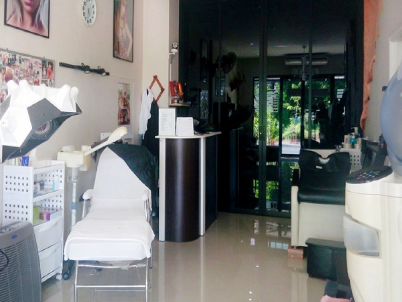 Nattha Beauty - Image 4