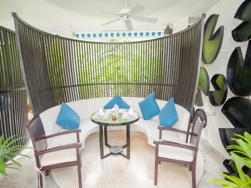 Azure Restaurant - Image 5