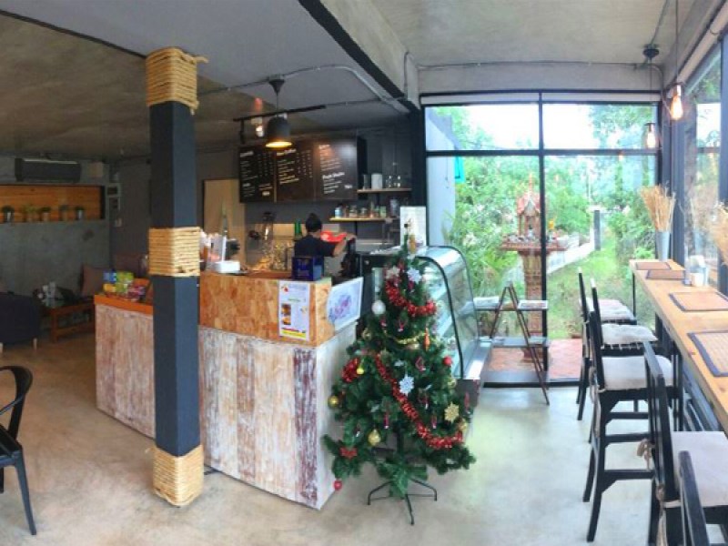 Raw Cafe & Vegan Bistro - Image 2