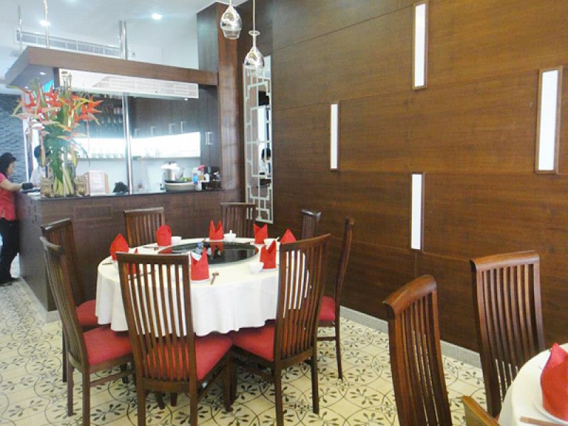 Hong Kong Restaurant - Image 2