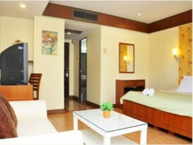 Patra Mansion - Image 2