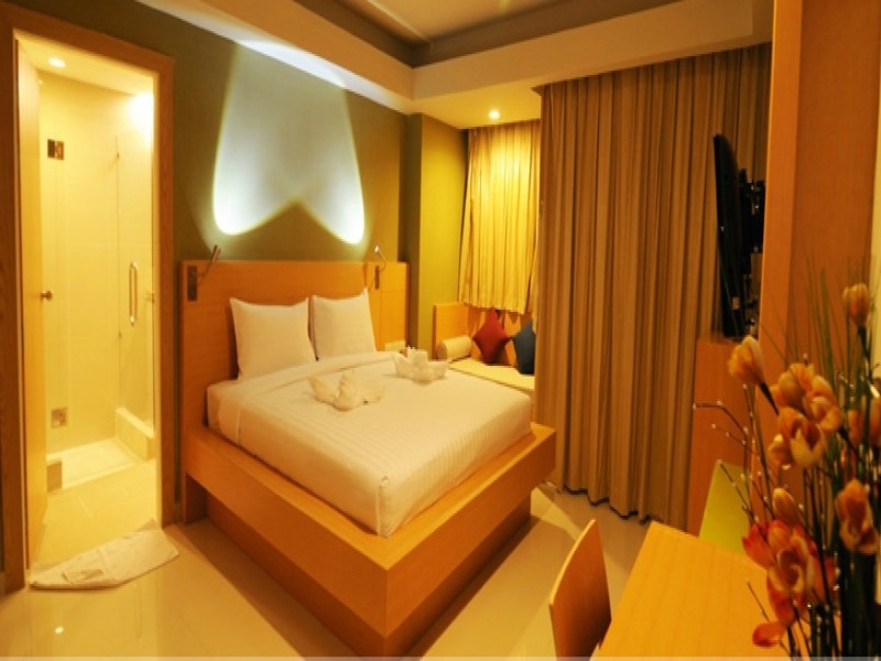 Aspery Hotel - Image 2