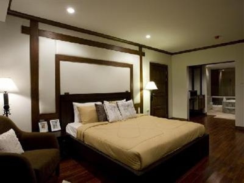 Baan Karonview Phuket Resort