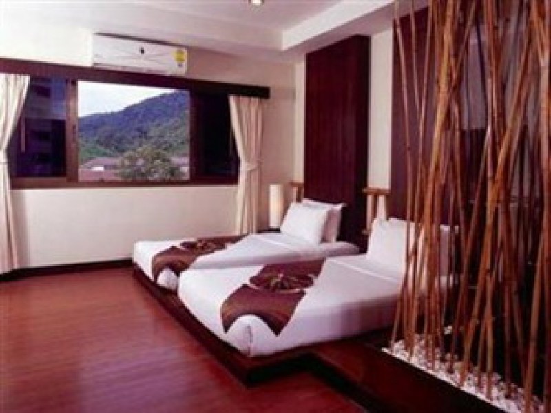 Bamboo House Phuket Hotel - Image 2