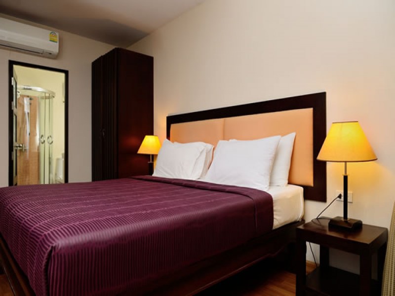 Kamala Beachfront Apartment - Image 4