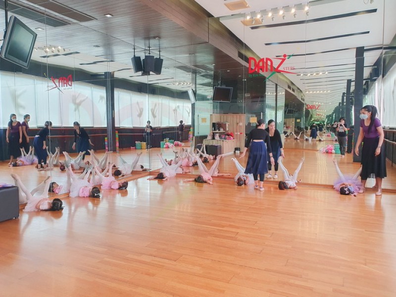 Danz Steps by Kru Aon - Image 2