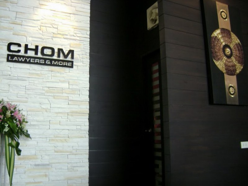 CHOM Lawyers & More - Image 4