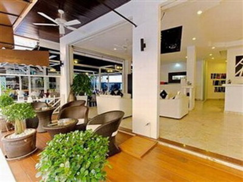 Arya Boutique Room - Image 2