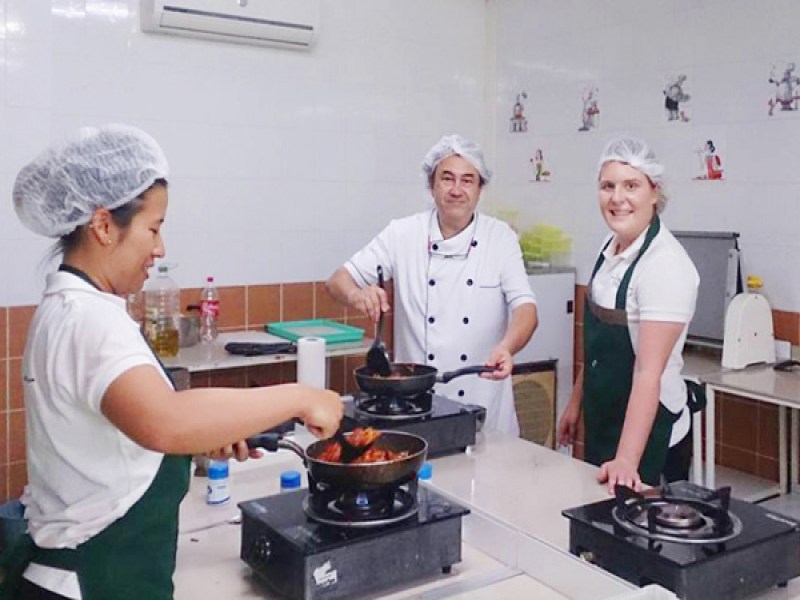 Phuket Cooking Academy