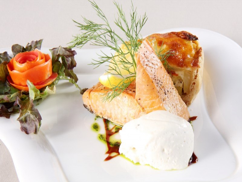 Two Chefs Bar & Grill Kata Beach - Image 3