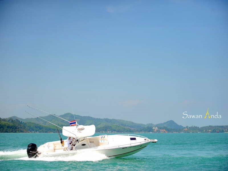 Sawan Anda Luxury Boat Charter - Image 3