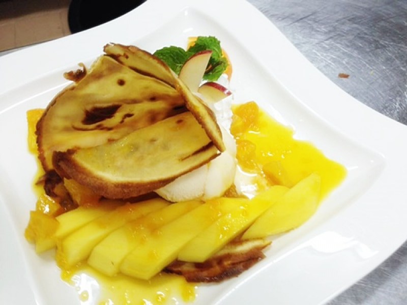 Dibuk Restaurant - Image 4