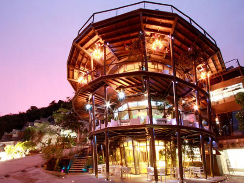 IndoChine Waterfront Restaurant - Image 3