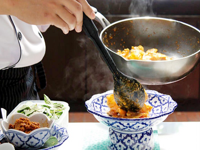 Kantok Restaurant at Burasari Resort - Image 4