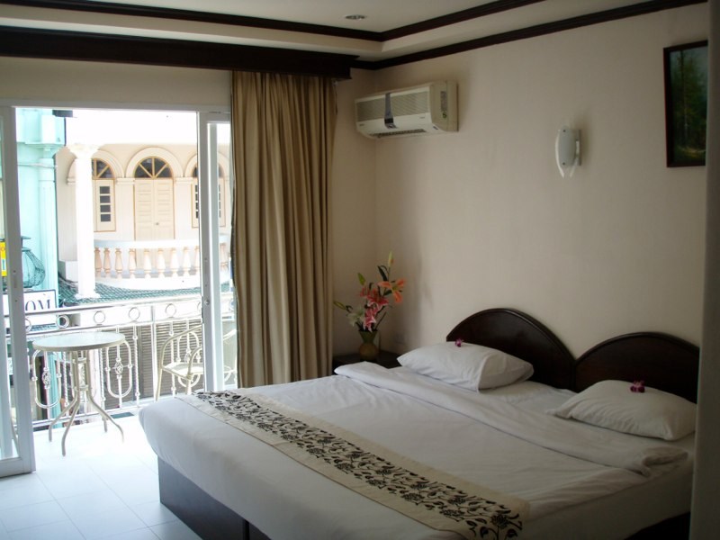 Grand Orchid Inn - Image 3