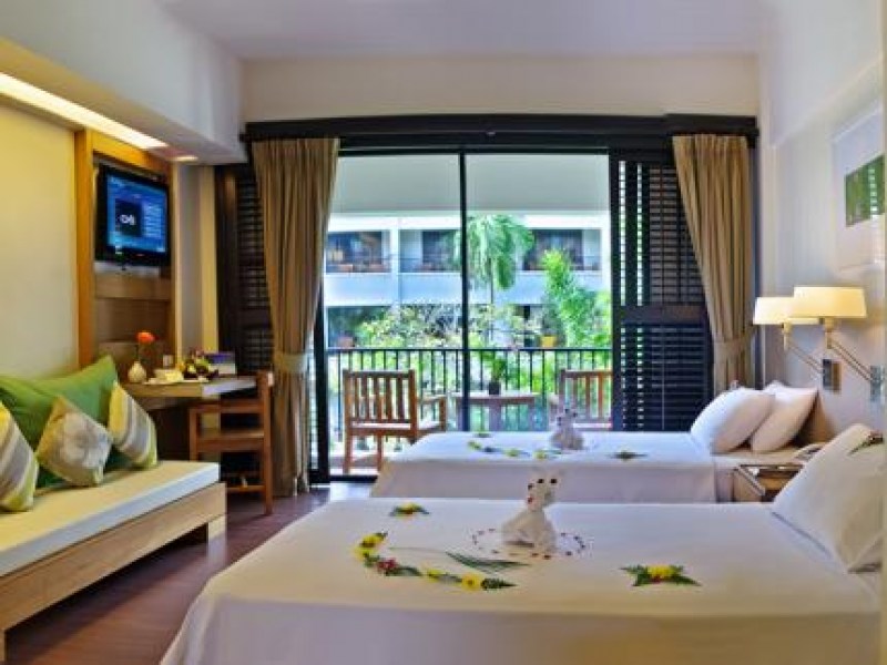 Banthai Beach Resort - Image 2